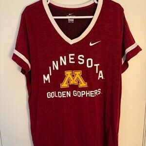 Nike Dri-Fit Women's Minnesota Golden Gophers Tee shirt - XXL